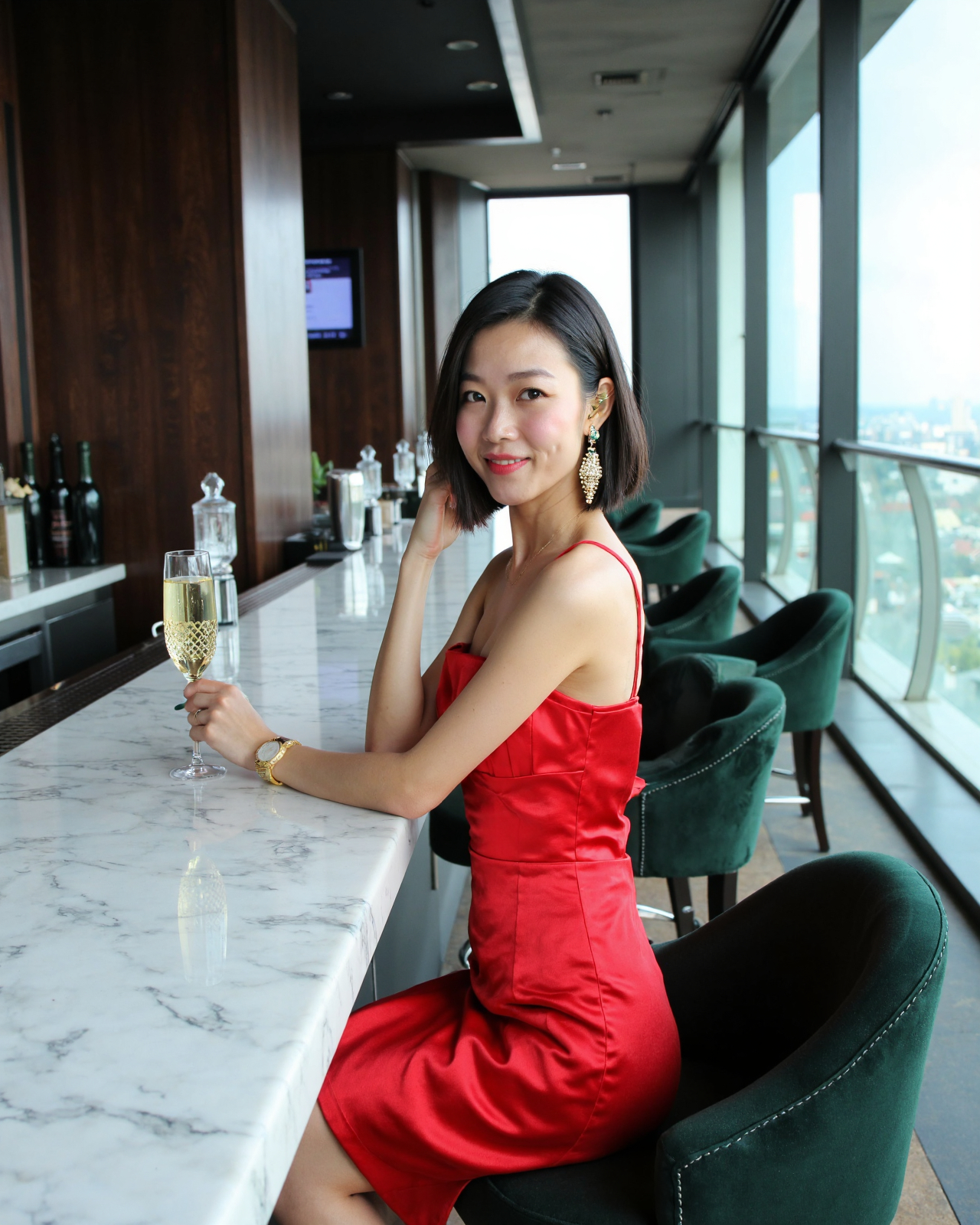 Template example Luxury 3 (female)